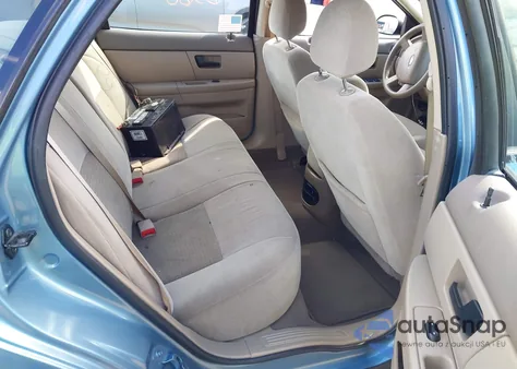 2005 Ford Taurus Se из США, поврежденный, VIN 1FAFP53U45A300388